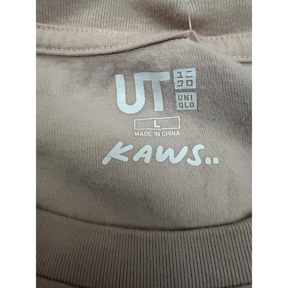 Kaws x Uniqlo Men Figure Crew Neck Tee T-shirt Short Sleeve Top Pink Sz Large - Picture 4 of 6